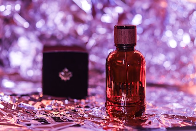 香水噴多了怎么辦？香水的正確使用方法